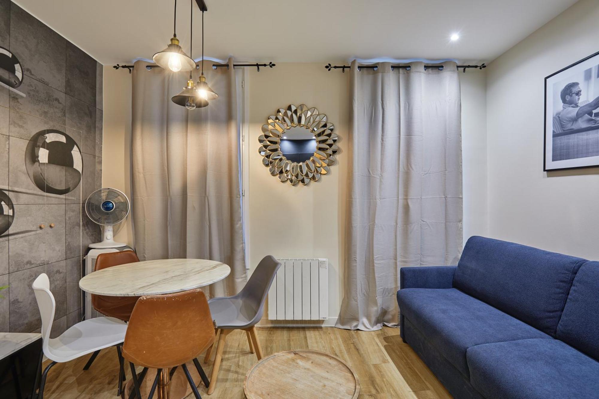 Rent A Room - Residence Meslay Parijs Buitenkant foto