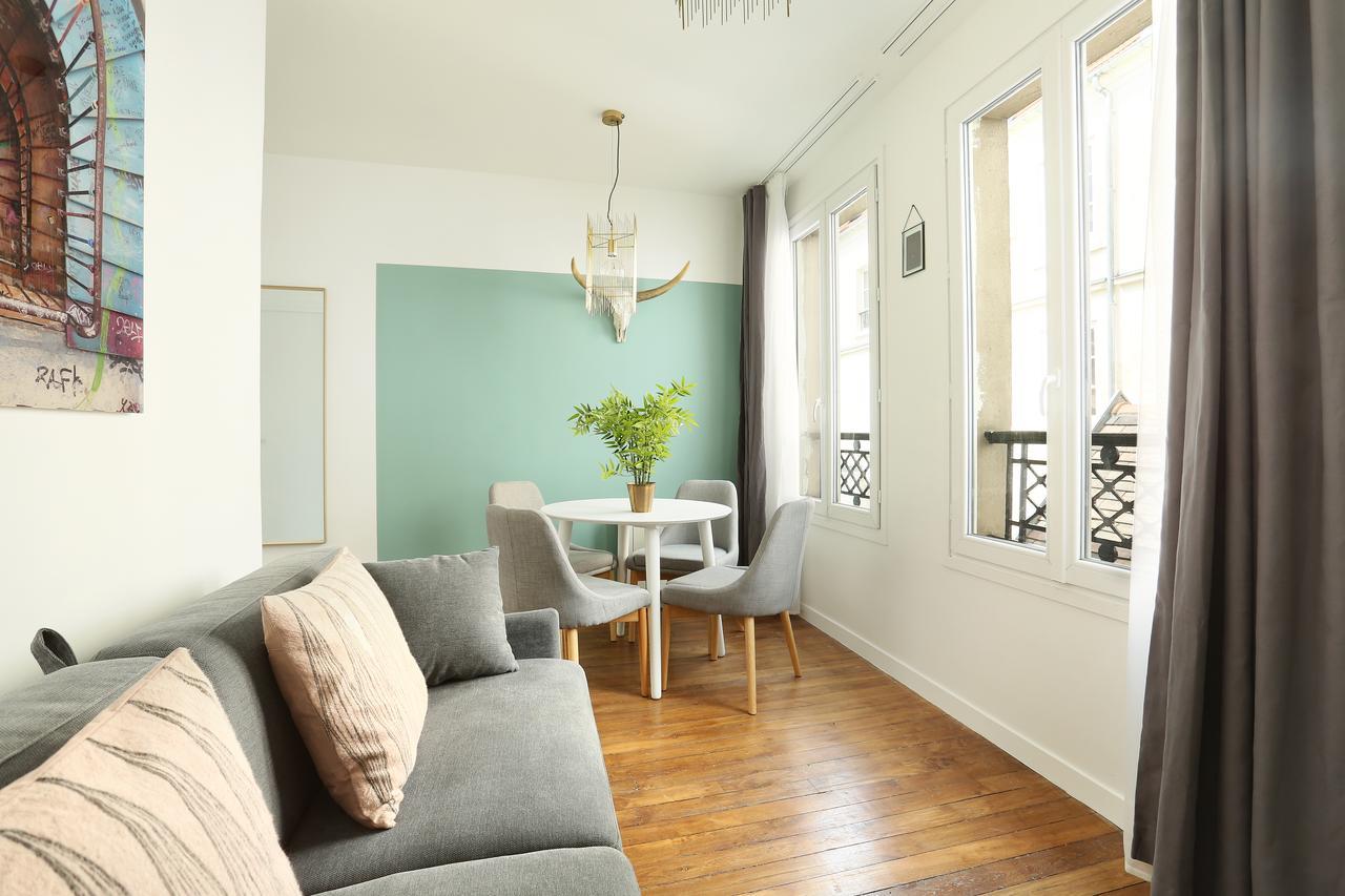 Rent A Room - Residence Meslay Parijs Buitenkant foto