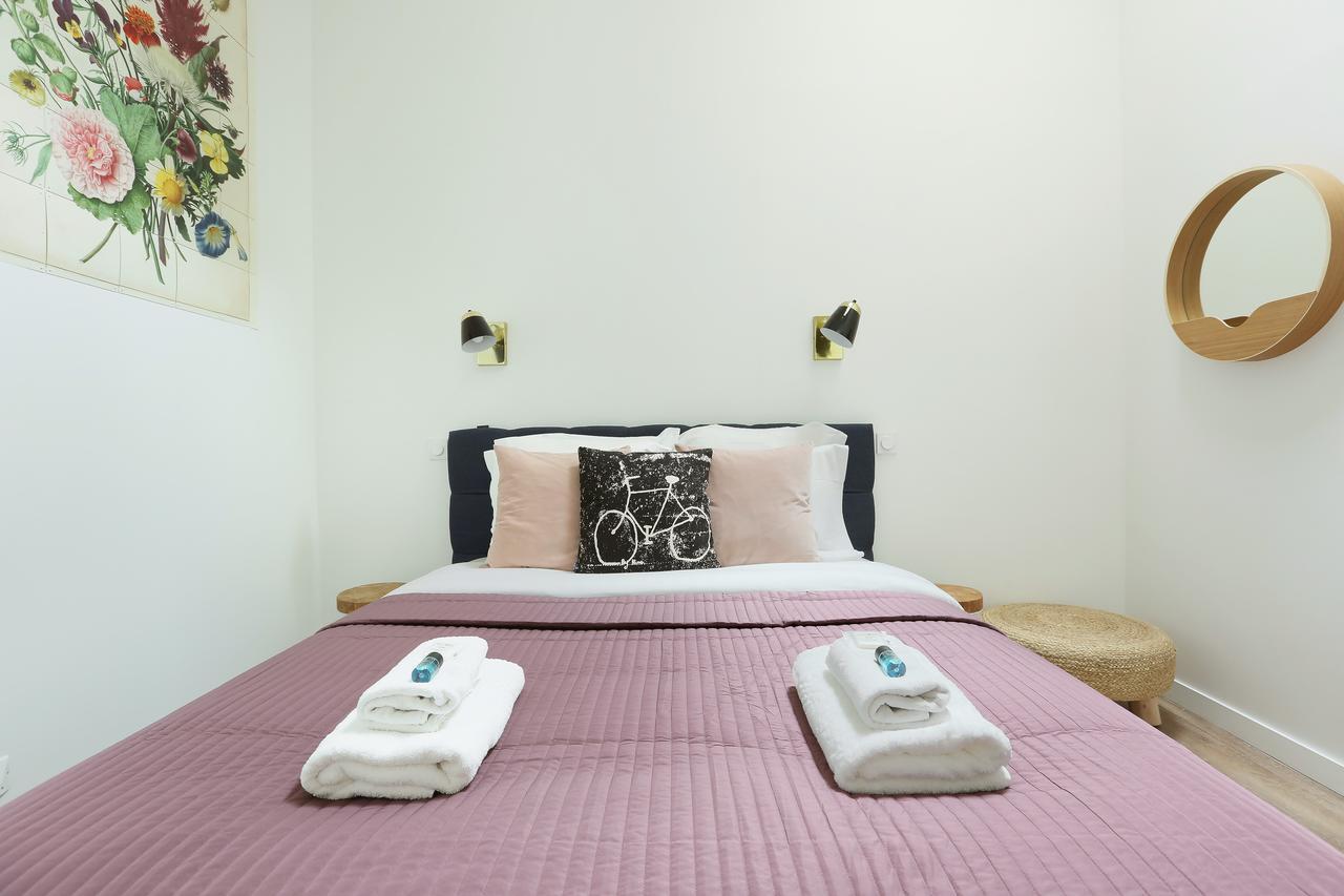Rent A Room - Residence Meslay Parijs Buitenkant foto