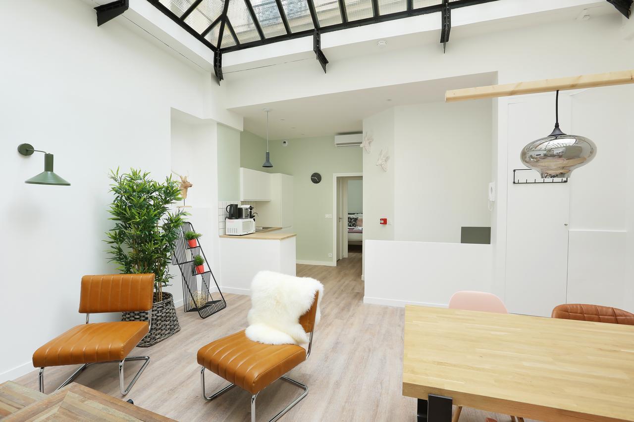 Rent A Room - Residence Meslay Parijs Buitenkant foto