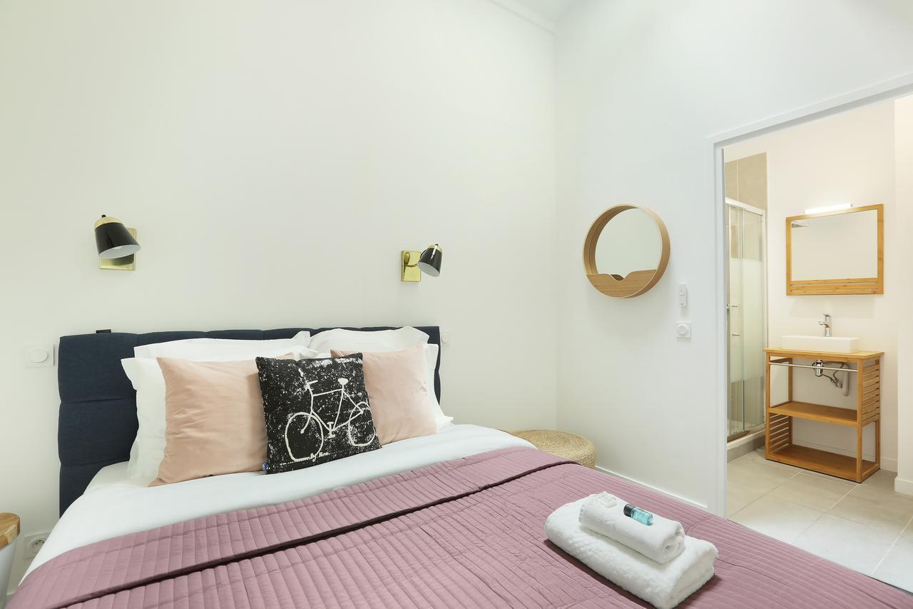Rent A Room - Residence Meslay Parijs Buitenkant foto