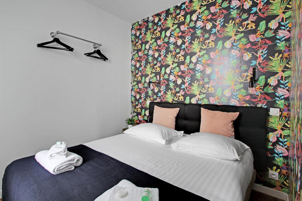 Rent A Room - Residence Meslay Parijs Buitenkant foto
